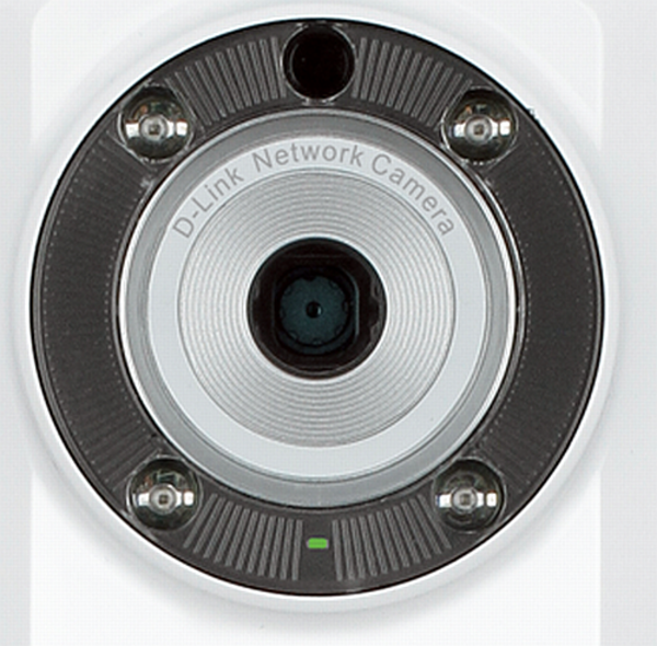D-Link DCS-933L - detail objektivu a infra přísvitu