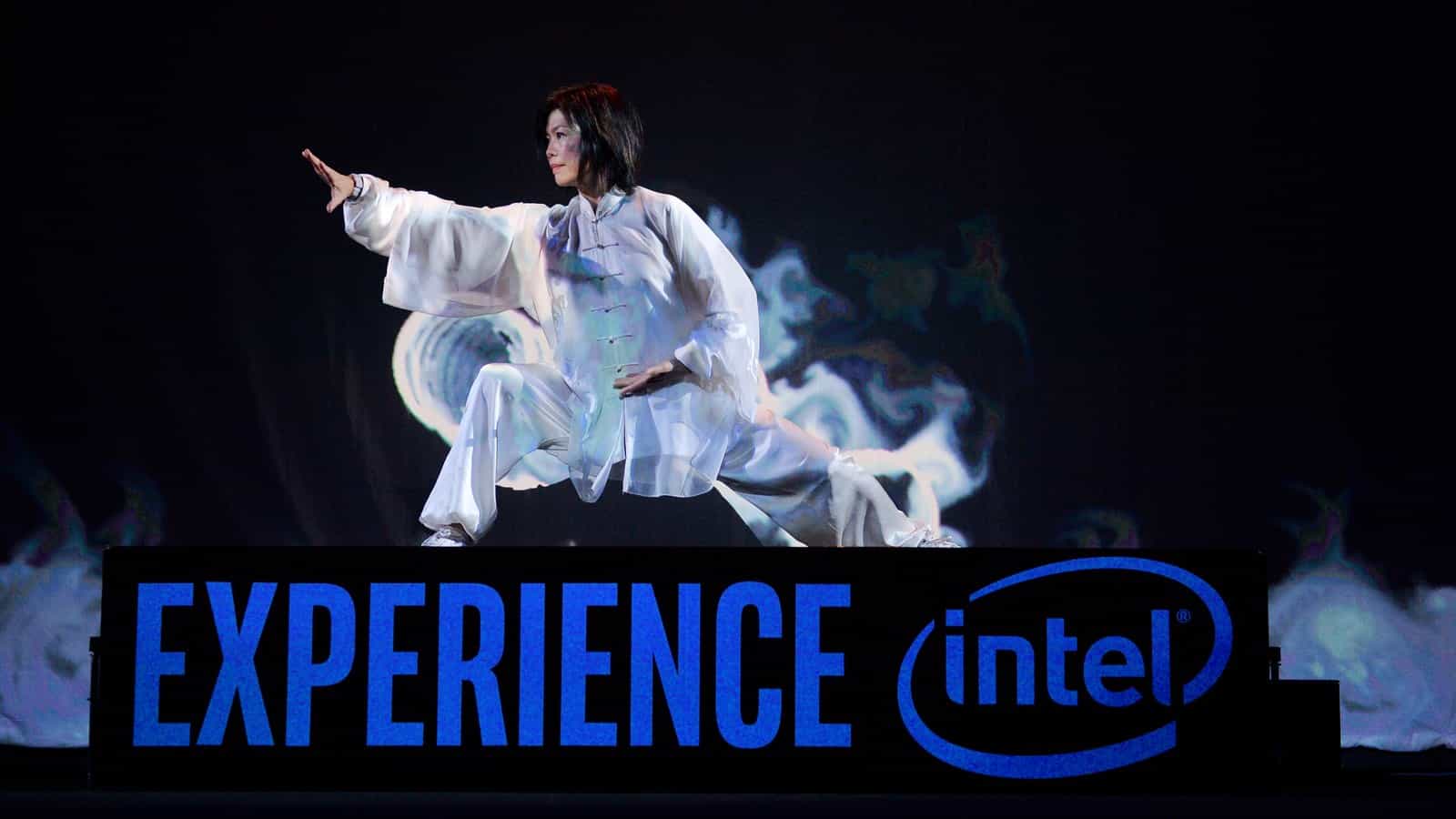 Intel měl vždy hodně kvalitní vizuál svých materiálů a prezentace. Teď možná místo něj bude generický AI slop...