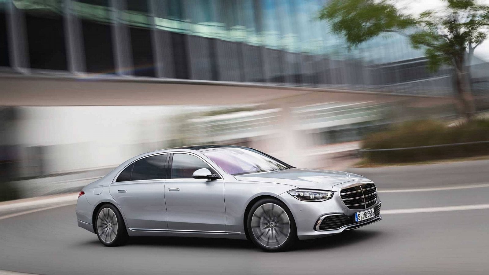 2020-09-Mercedes-Benz-S-32.jpg
