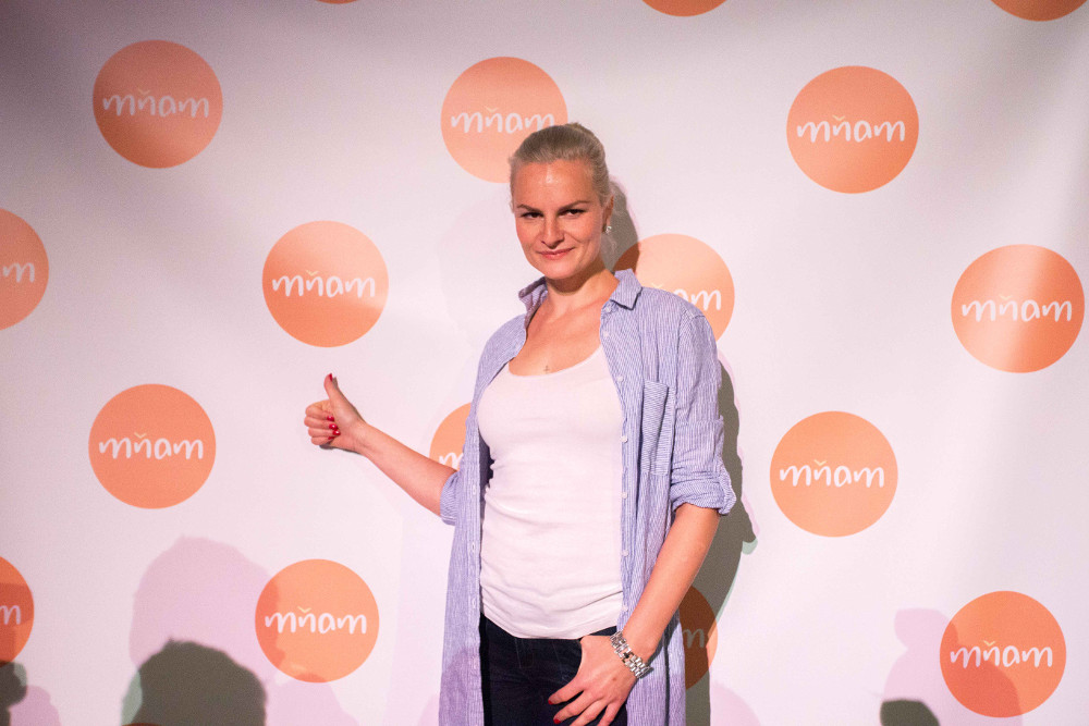 Leoš Mareš a Iva Pazderková tvářemi Mňam TV