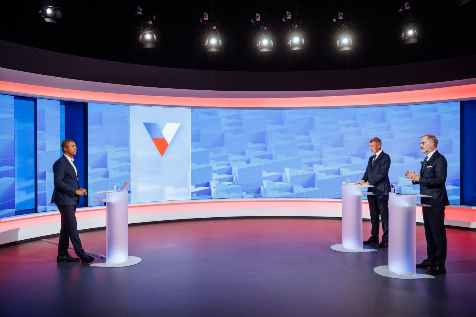 Duel Andreje Babiše a Petra Fialy na TV Nova