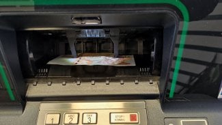 Test bankomatů: Poplatky a DCC