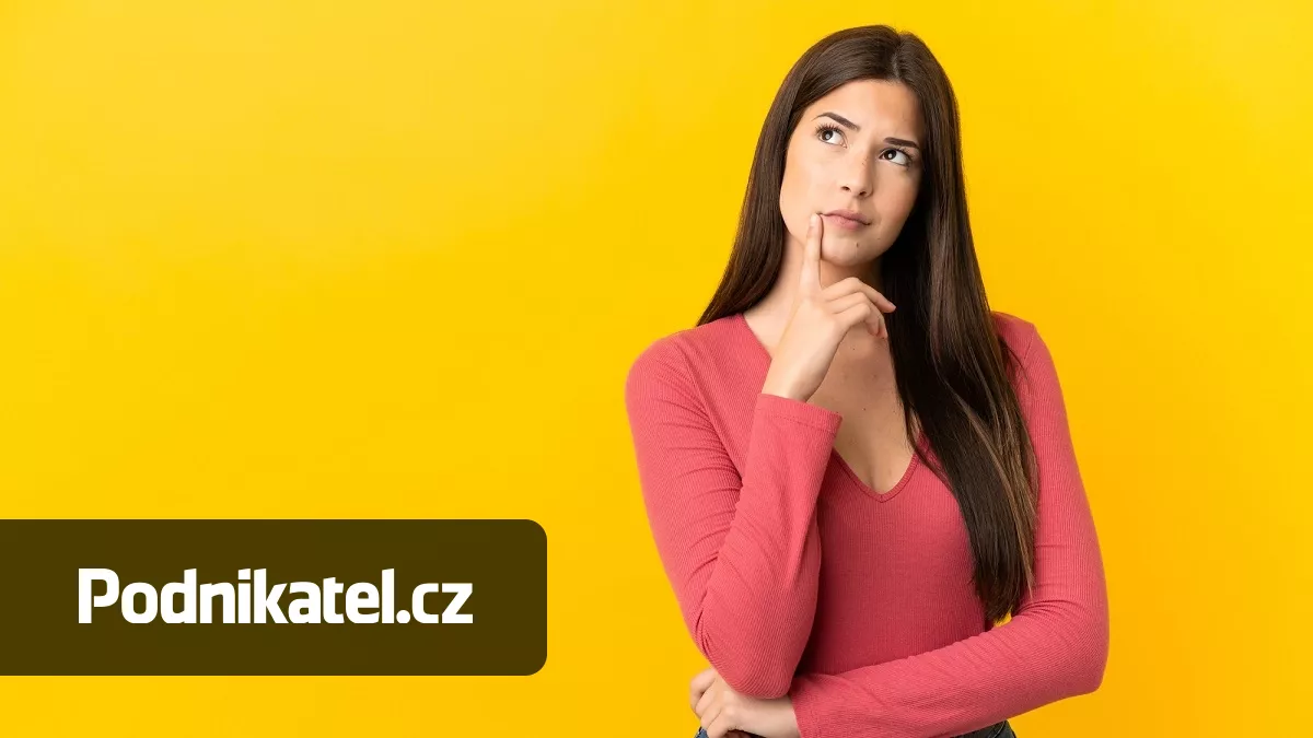 Paušální daň se zvýší o 1267 korun. Vyplatí se ještě? Jak se z režimu odhlásit?