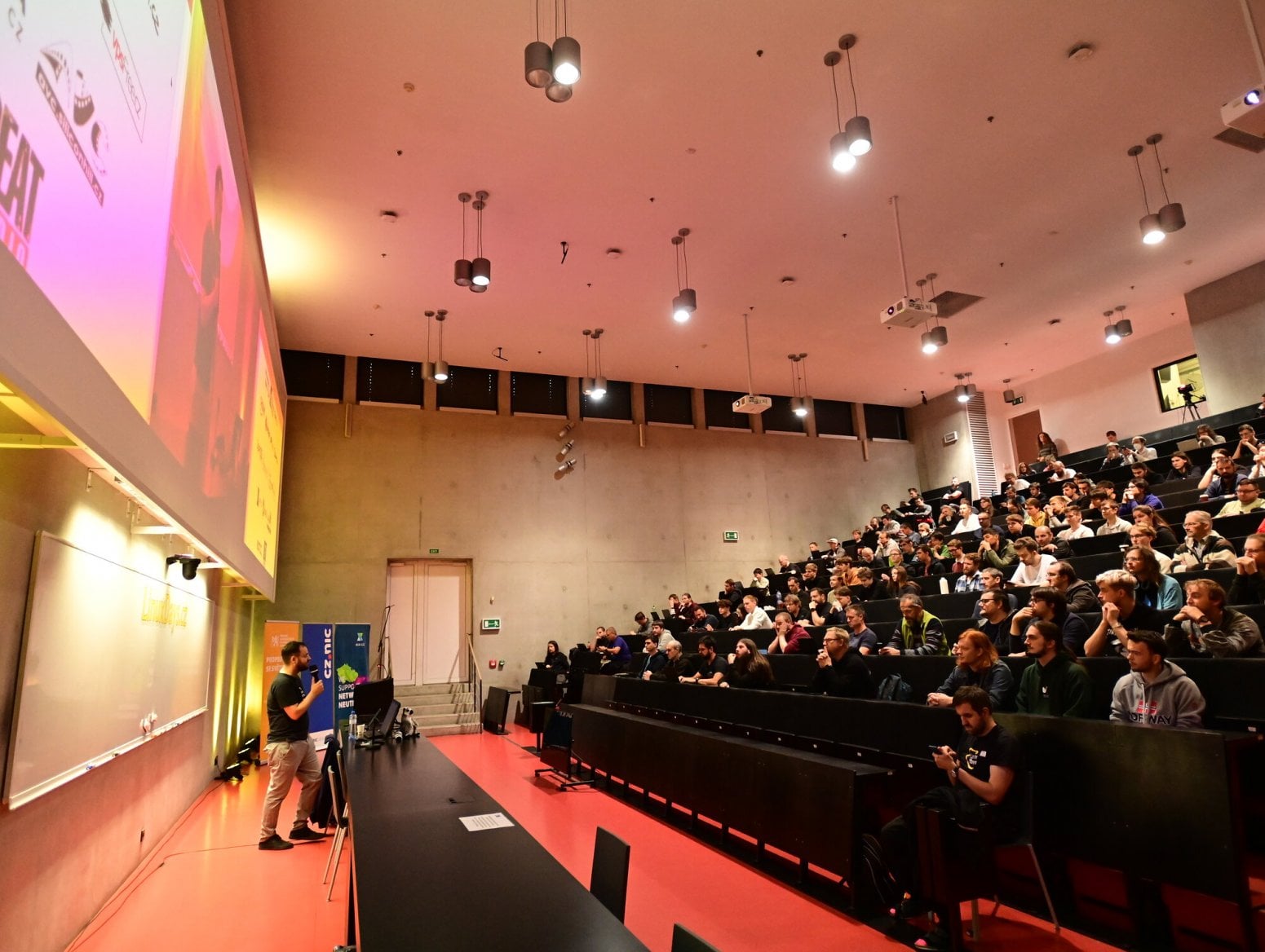 LinuxDays 2025 sobota