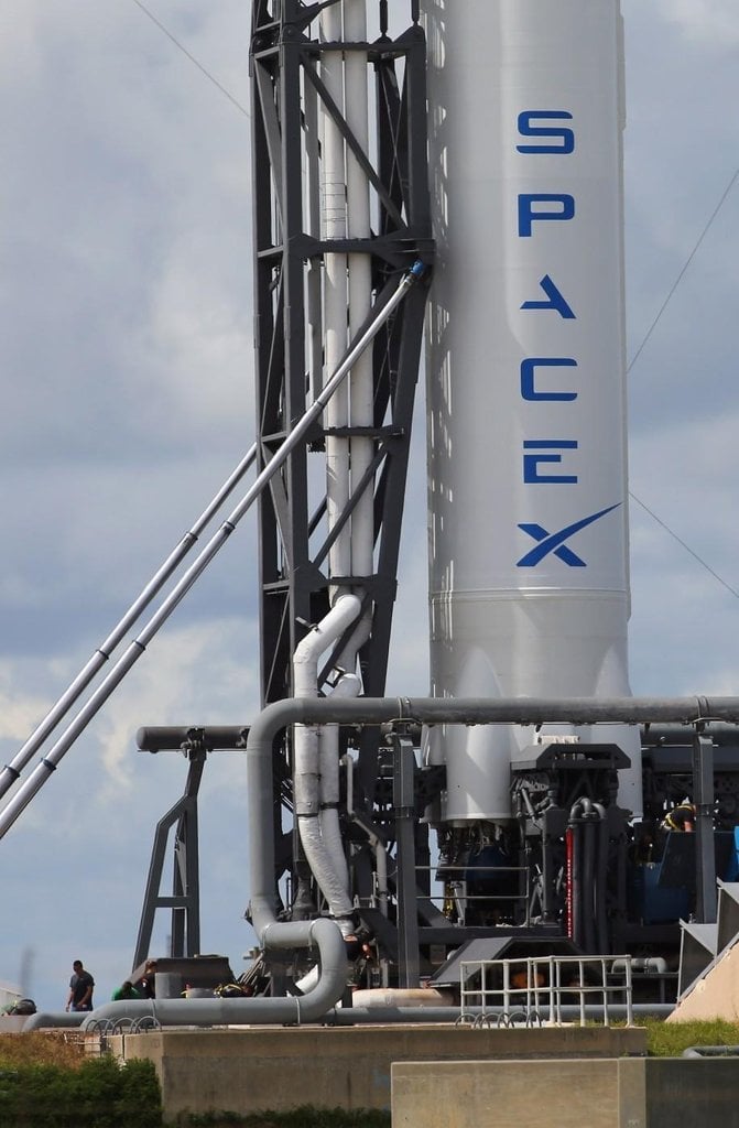 2015-01-spacex-7.jpg