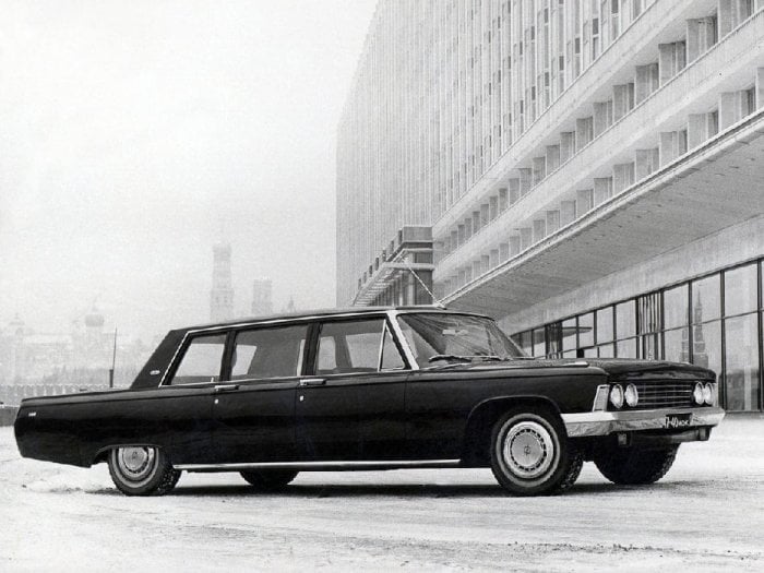 ZIL 114