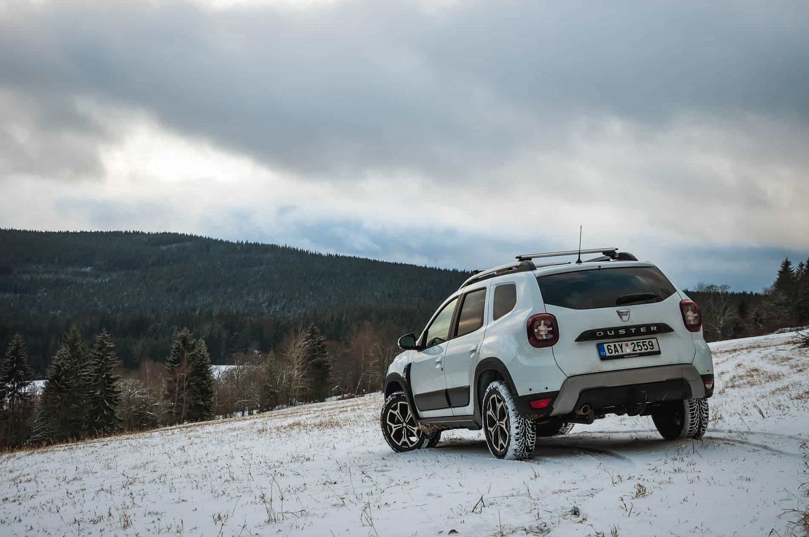 2019-01-Dacia-Duster-sumava-8.jpg