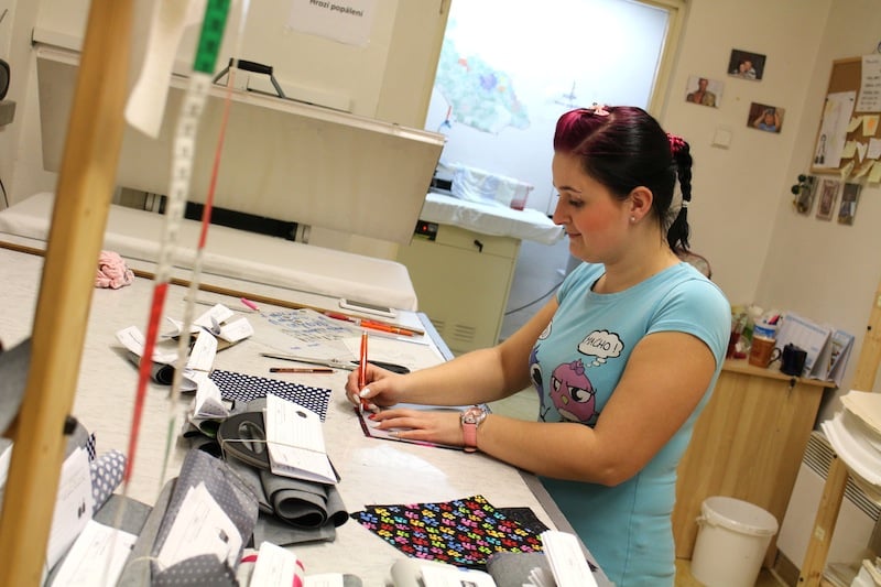 Módní doplňky značky Dara bags pocházejí z Ostravy.