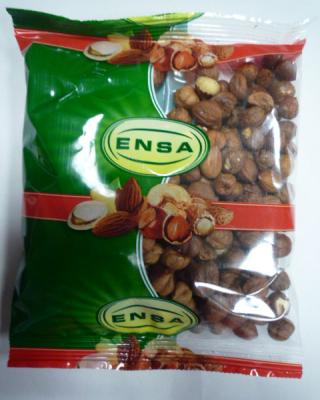 Lískové ořechy. Kategorie: Nebezpečné potraviny. Nevyhovující parametr: vzhled, vůně, chuť. Jádra ořechů byla na řezu hnědá a nahnilá, vůně i chuť výrobku byla cizí, nakyslá, po kažení a hnilobě. Země výroby: Slovensko. Místo kontroly: Kaufland Česká republika v.o.s. Brno