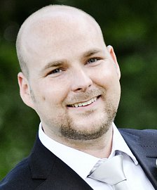 Václav Potůček, výkonný ředitel obchodní podpory retailu Československé obchodní banky. (12/2015)