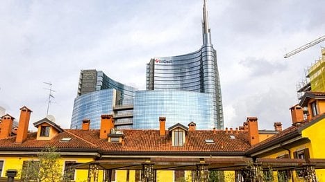 Náhledový obrázek - UniCredit loni tratil 319 miliard. Na vině jsou odpisy