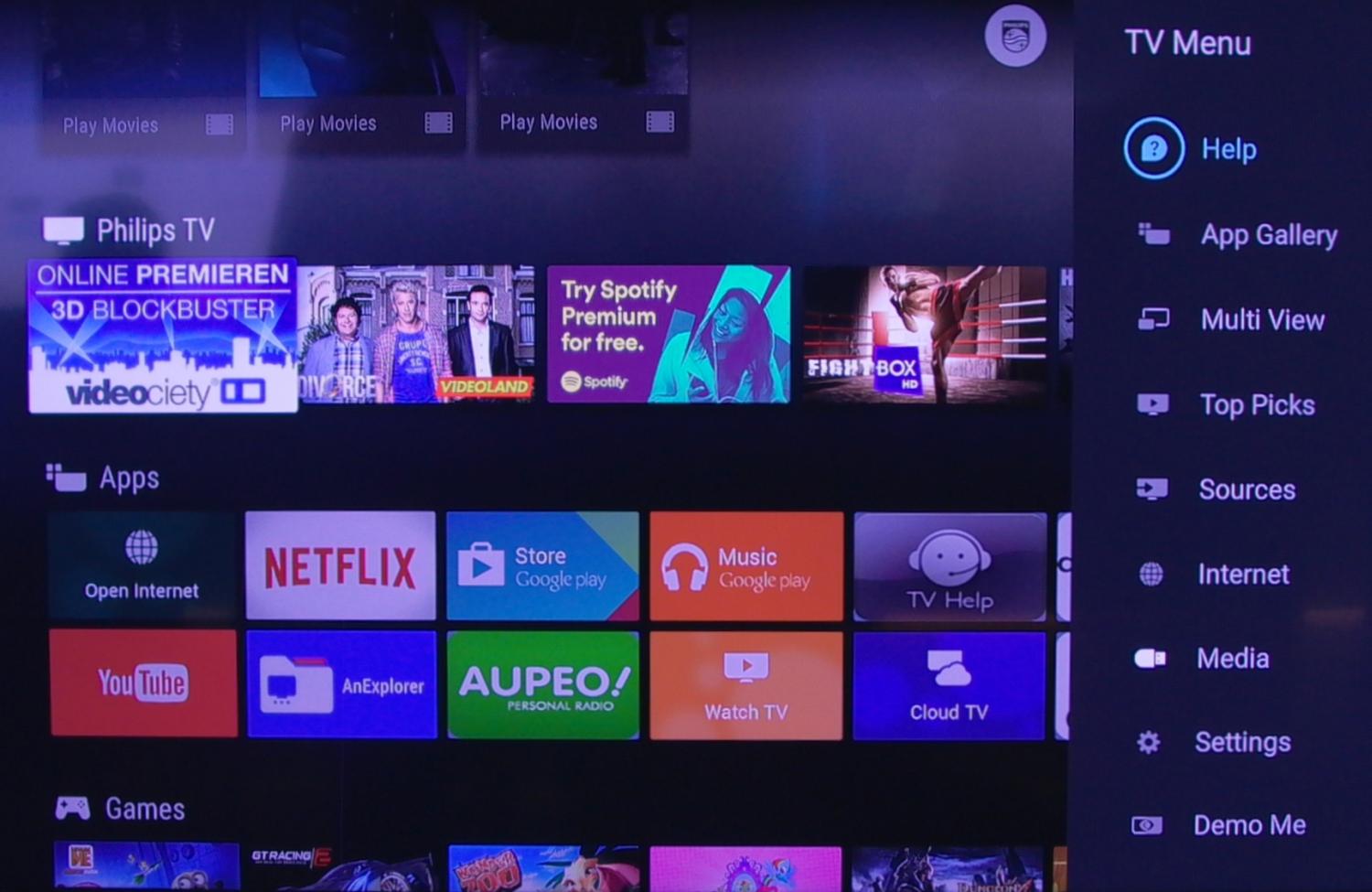 Philips - Android TV - Apps, Games a TV menu.