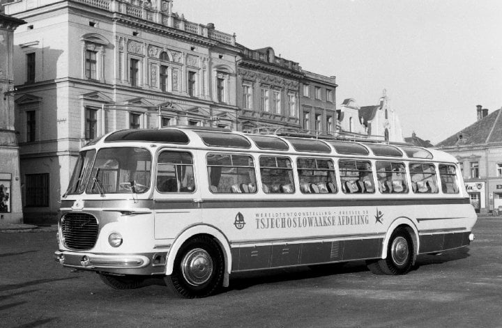 Autor: Iveco Czech Republic Škoda 760 RTO Brusel. Vysokomýtský experiment s vysokou mírou elegance a jedinečnosti, to byl exotický prototyp, který se podíval do dějiště Expo 58, aby podle místa konání získal svůj neoficiální název.