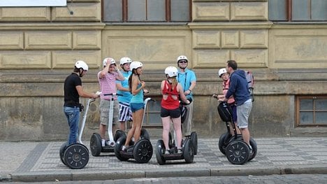 Náhledový obrázek - Zákaz segwayů vyjde Prahu na více než čtyři miliony