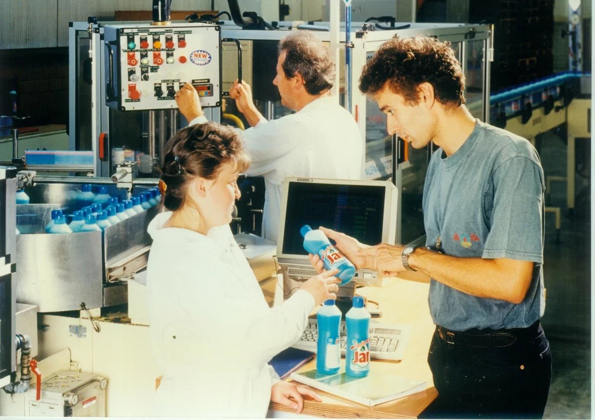 150 let inovací a podnikavosti. Prací prášky a mycí prostředky m