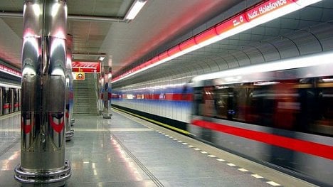 Náhledový obrázek - V metru půjde „surfovat“. Dopravní podnik spustil v šesti stanicích wi-fi