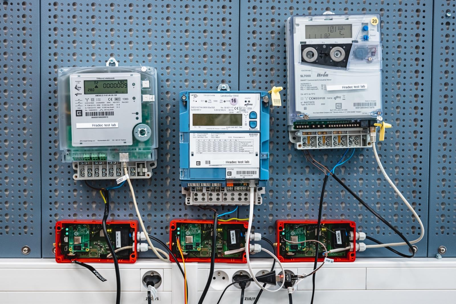 Chytrý elektroměr z FEKT VUT