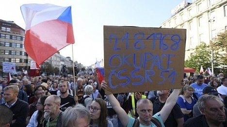 Náhledový obrázek - Milion chvilek připomíná demonstrace 1969. Na Václavském náměstí čeká až pět tisíc lidí