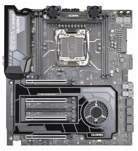 Deska Evga X299 Dark, foto z Twitteru firmy