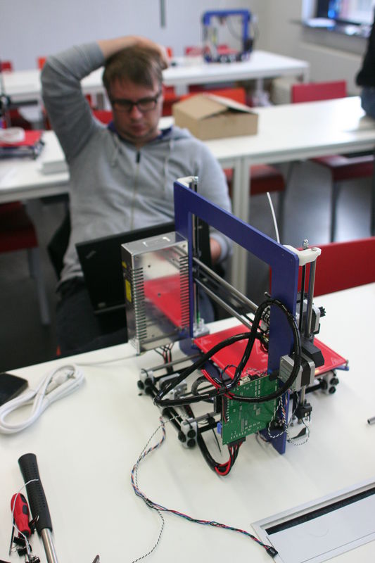 Stavba 3D tiskáren na LinuxDays