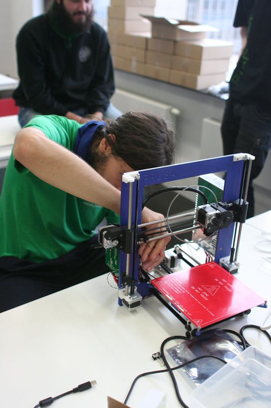 Stavba 3D tiskáren na LinuxDays