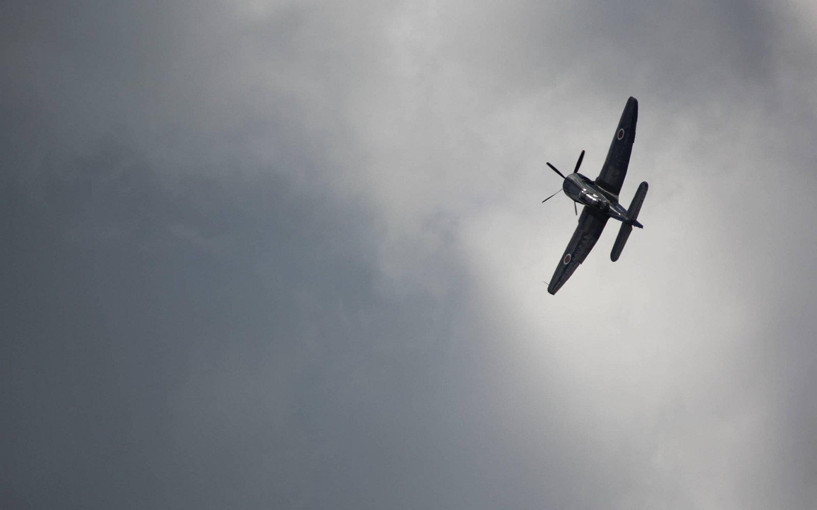 Tapety pro Ubuntu 14.04