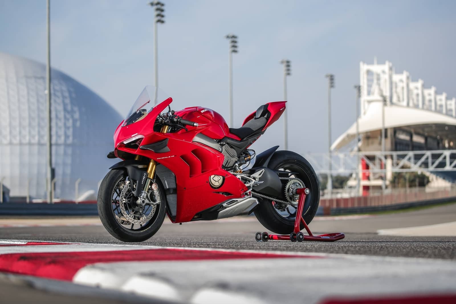 2020-05-DucatiPanigaleV4_058.jpg