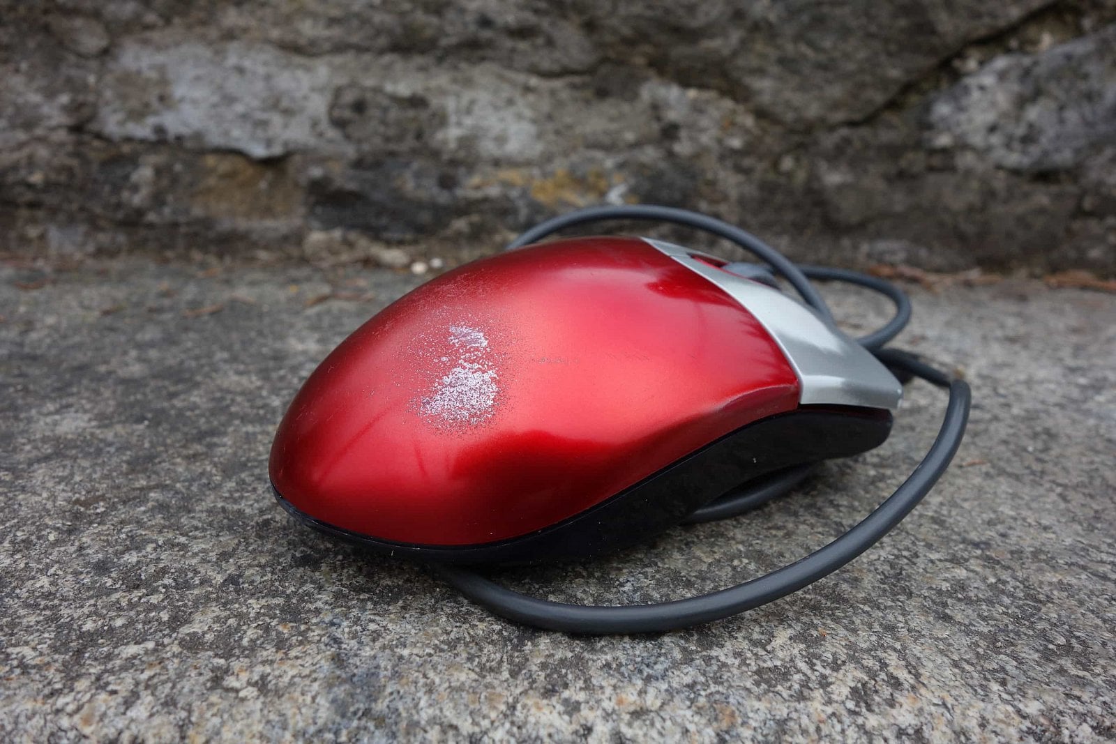 Genius NetScroll+ Eye Ruby po 15 letech užívání