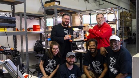 Náhledový obrázek - České 3D tiskárny „Made in USA“. Firma Prusa Research rozšiřuje svoji výrobu i za oceán