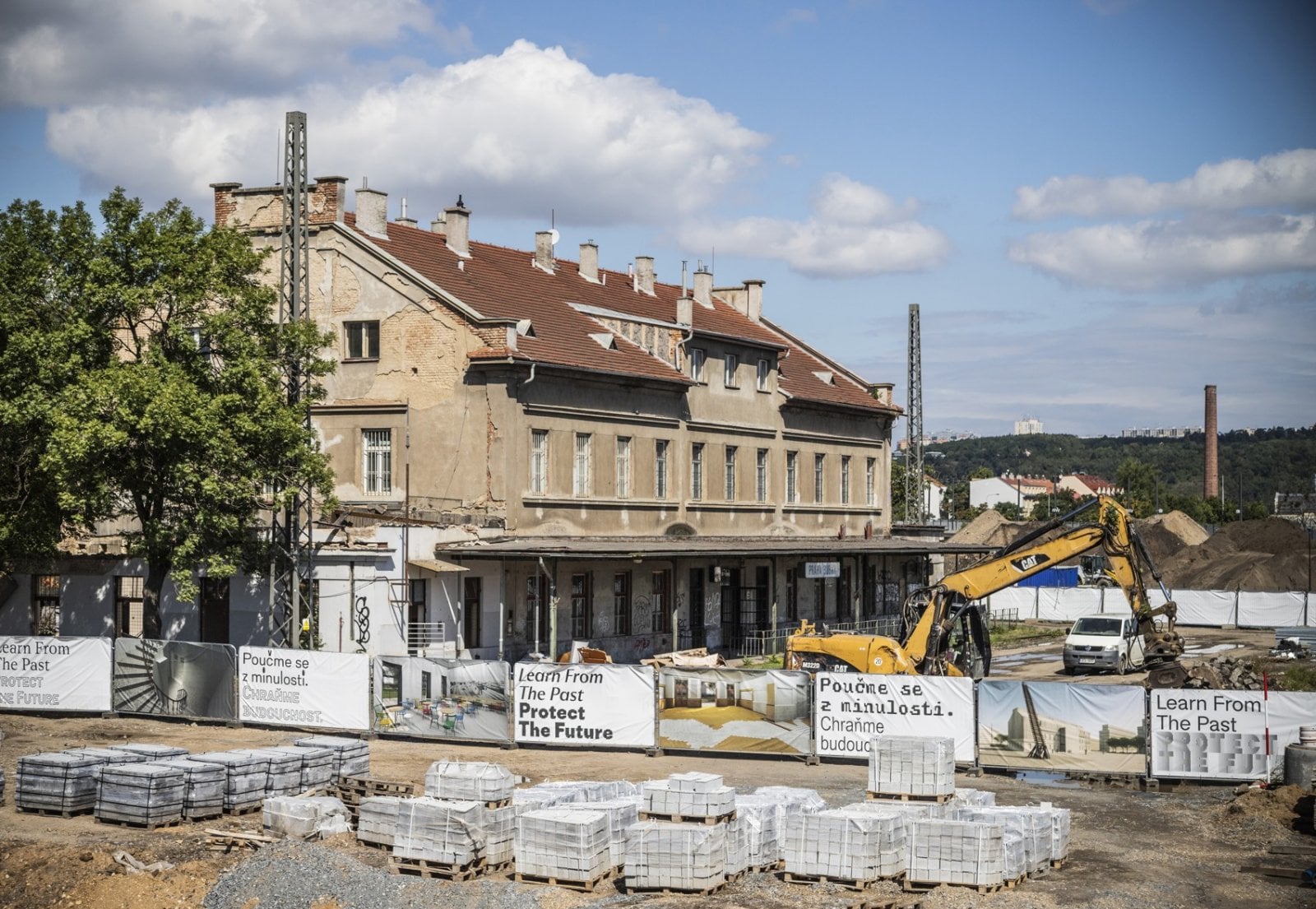 Staré nádraží Praha-Bubny se změní na Centrum paměti a dialogu