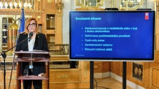 Alena Schillerová, ministryně financí České republiky. Tisková konference k EET 2.0 v Obecnim domě v Praze. (18. 02. 2026)