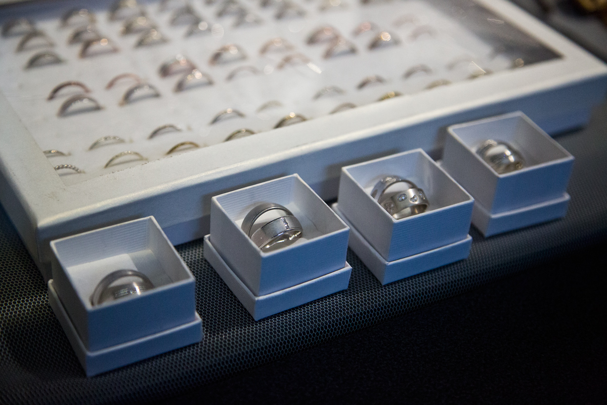 Atelier šperku Petra Horatschkeho najdete v Praze 2.