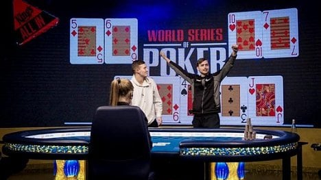 Náhledový obrázek - Čech Martin Kabrhel zvítězil v hlavním turnaji rozvadovského WSOP Circuit, vyhrál 5 milionů korun