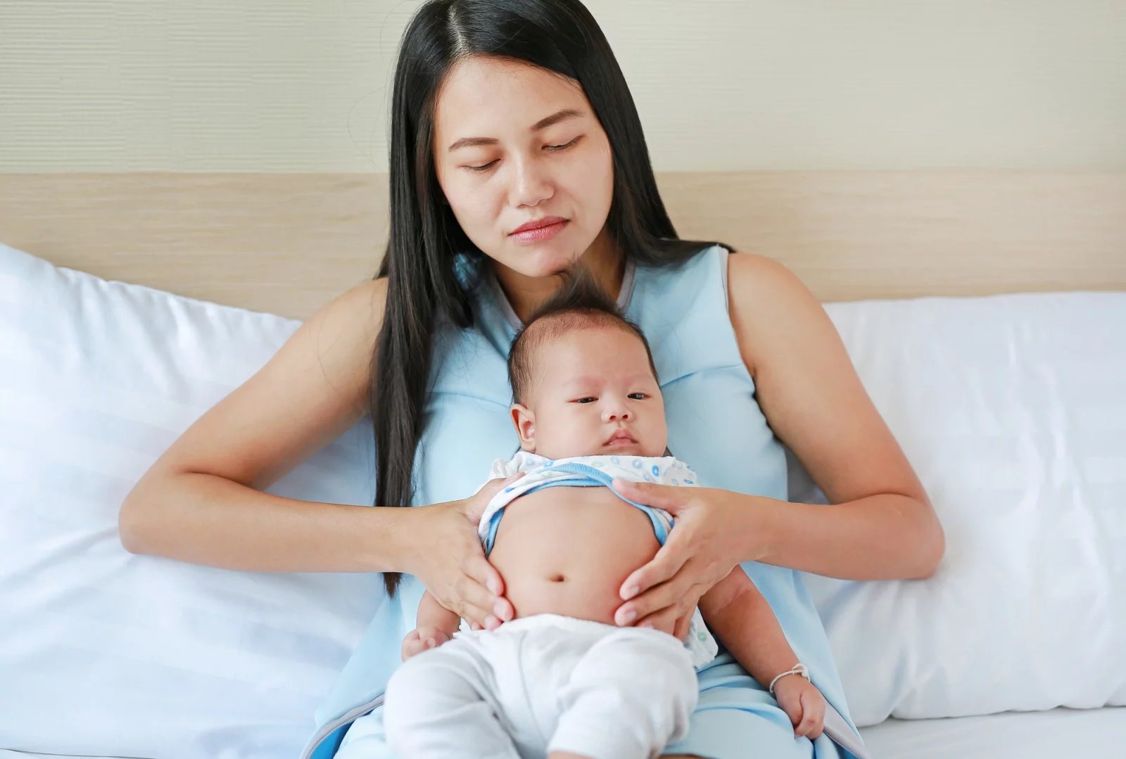 Lehčí forma průjmu je u dětí při růstu zubů poměrně běžná. Stolici je však třeba důsledně sledovat, silný průjem totiž může značit infekci a je potřeba ho konzultovat s dětským lékařem.