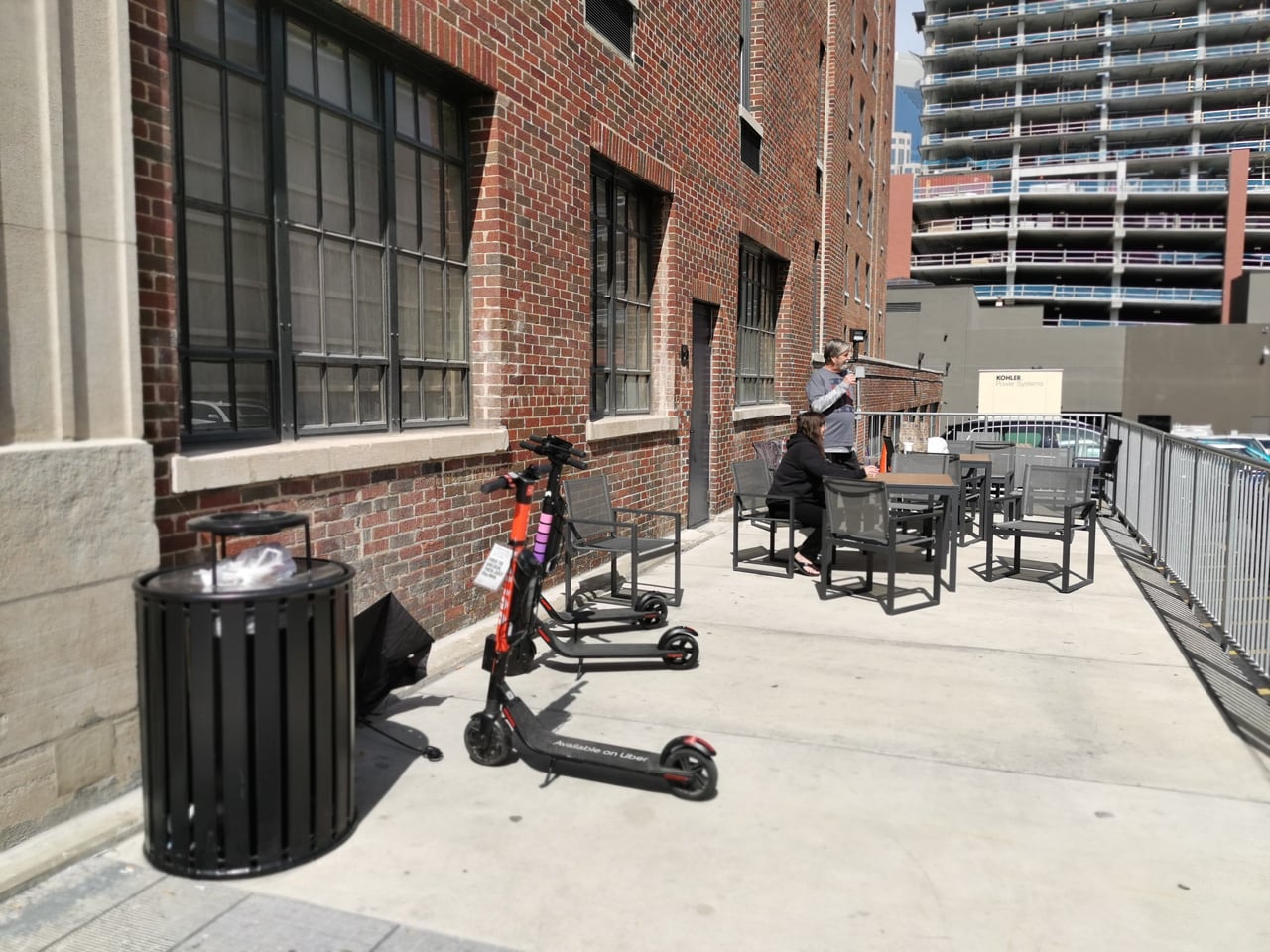 „Boom“ se sdílenými elektrickými koloběžkami v USA
