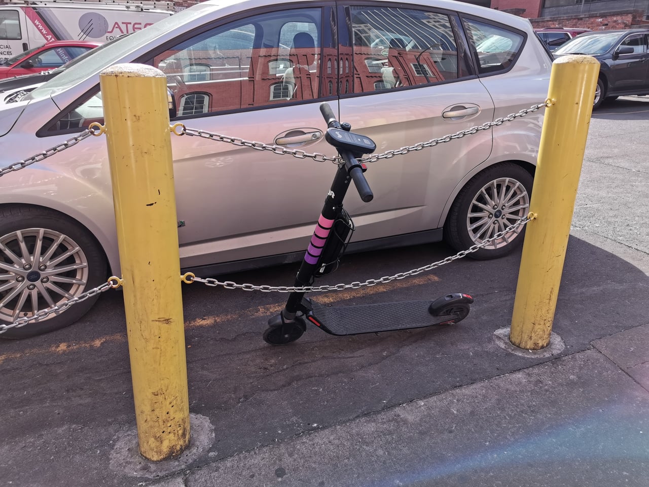 „Boom“ se sdílenými elektrickými koloběžkami v USA