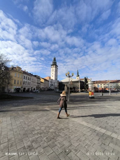 Ultraširokoúhlý fotoaparát (Leica Vibrant)