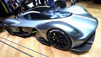 Náhledový obrázek - Ženeva 2017: Aston Martin AM-RB 001 dostal jméno Valkyrie. Je to neskutečný stroj