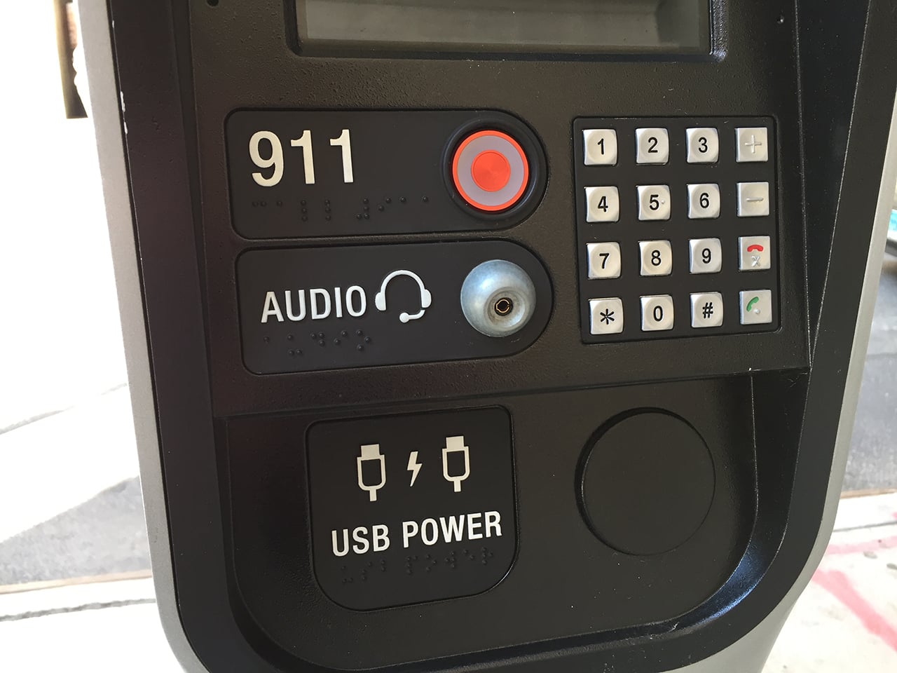 LinkNYC, rychlá Wi-Fi zdarma místo telefonních budek