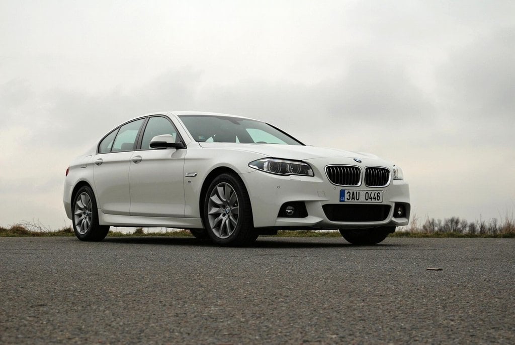 2013-10-bmw-520xdrive-6.jpg