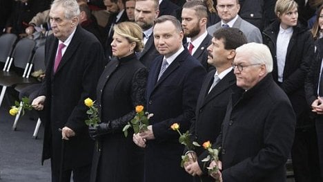 Náhledový obrázek - Bez odvahy Čechů by nebylo sjednocení Německa, prohlásil Steinmeier