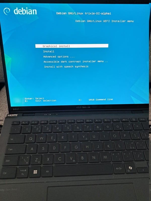 Debian na Zenbook Duo