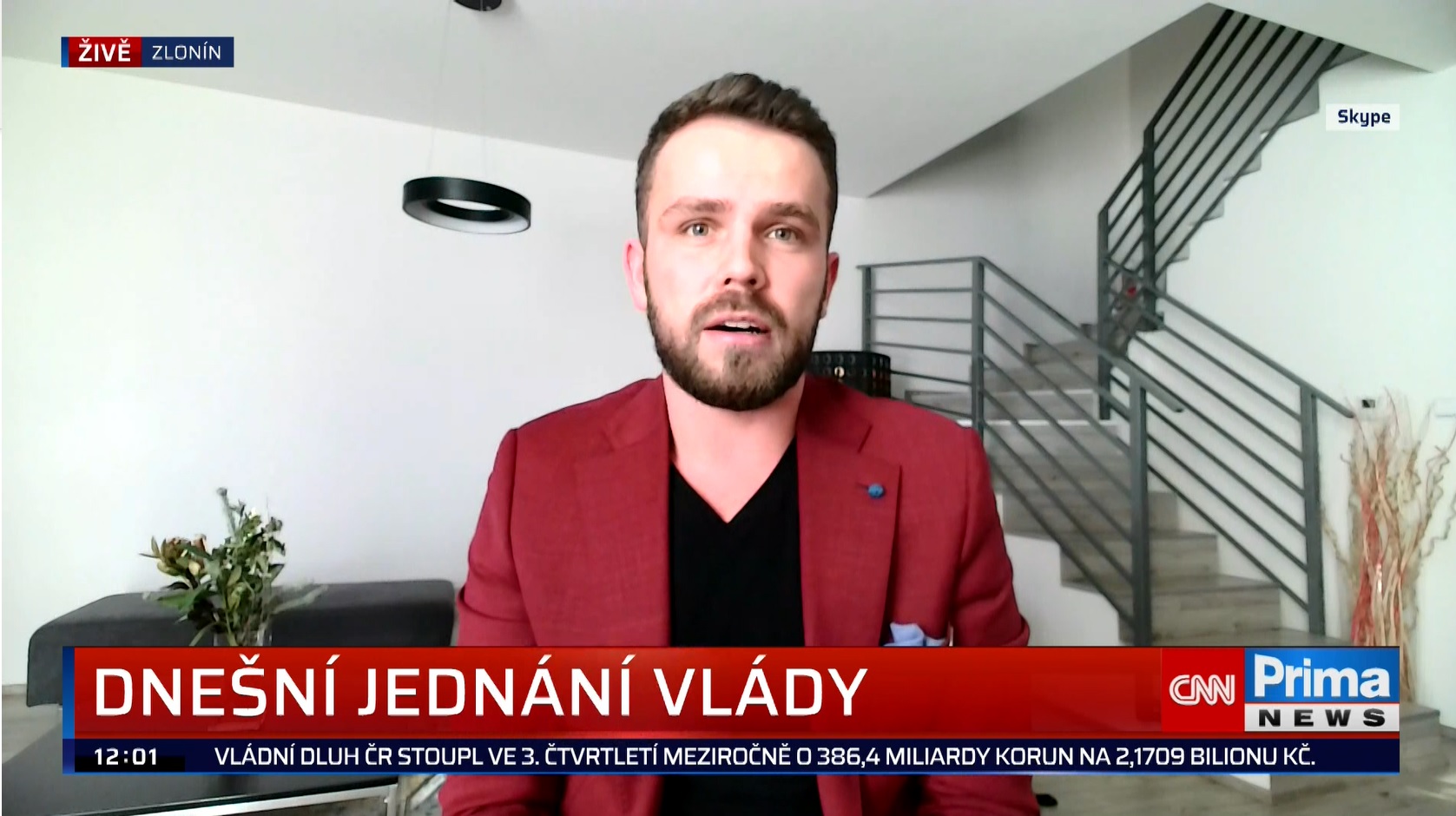 Josef Mádle při vysílání přes Skype