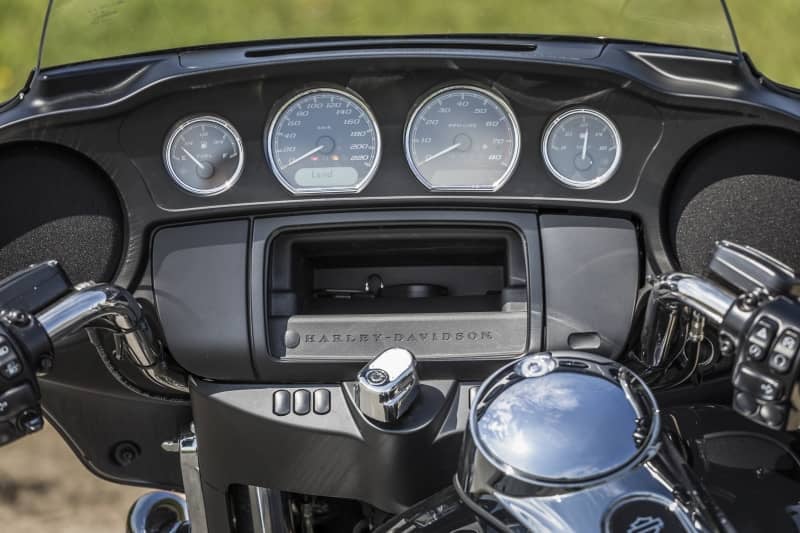 2020-06-aDMB2019_H-D-ElectraGlideSTD-2581.jpg