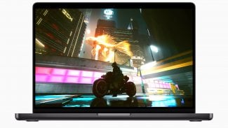 Apple láká na možnost hrát na MacBoocích s procesorem M5 hru Cyberpunk 2077