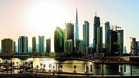 Náhledový obrázek - Dubaj se probouzí. Hlavní město arabského byznysu připravuje na velkolepé investice