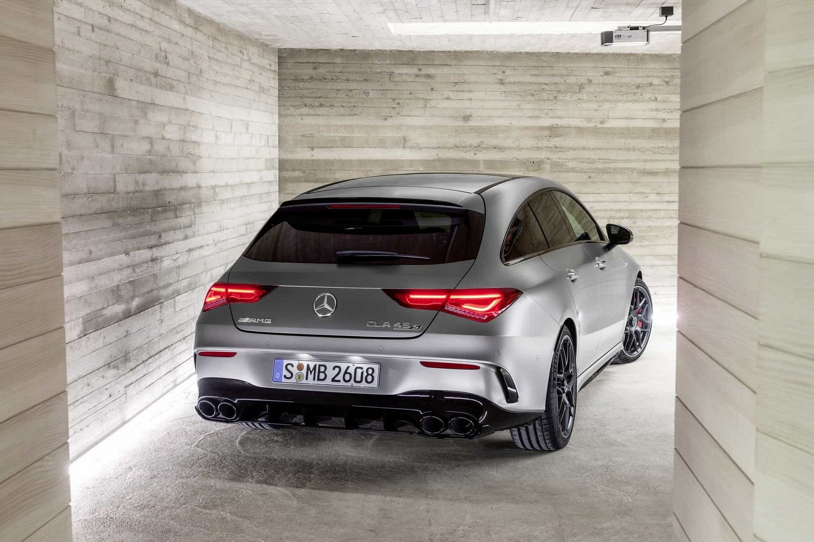 2019-07-Mercedes-AMG-CLA-45-Shooting-Brake_05.jpg