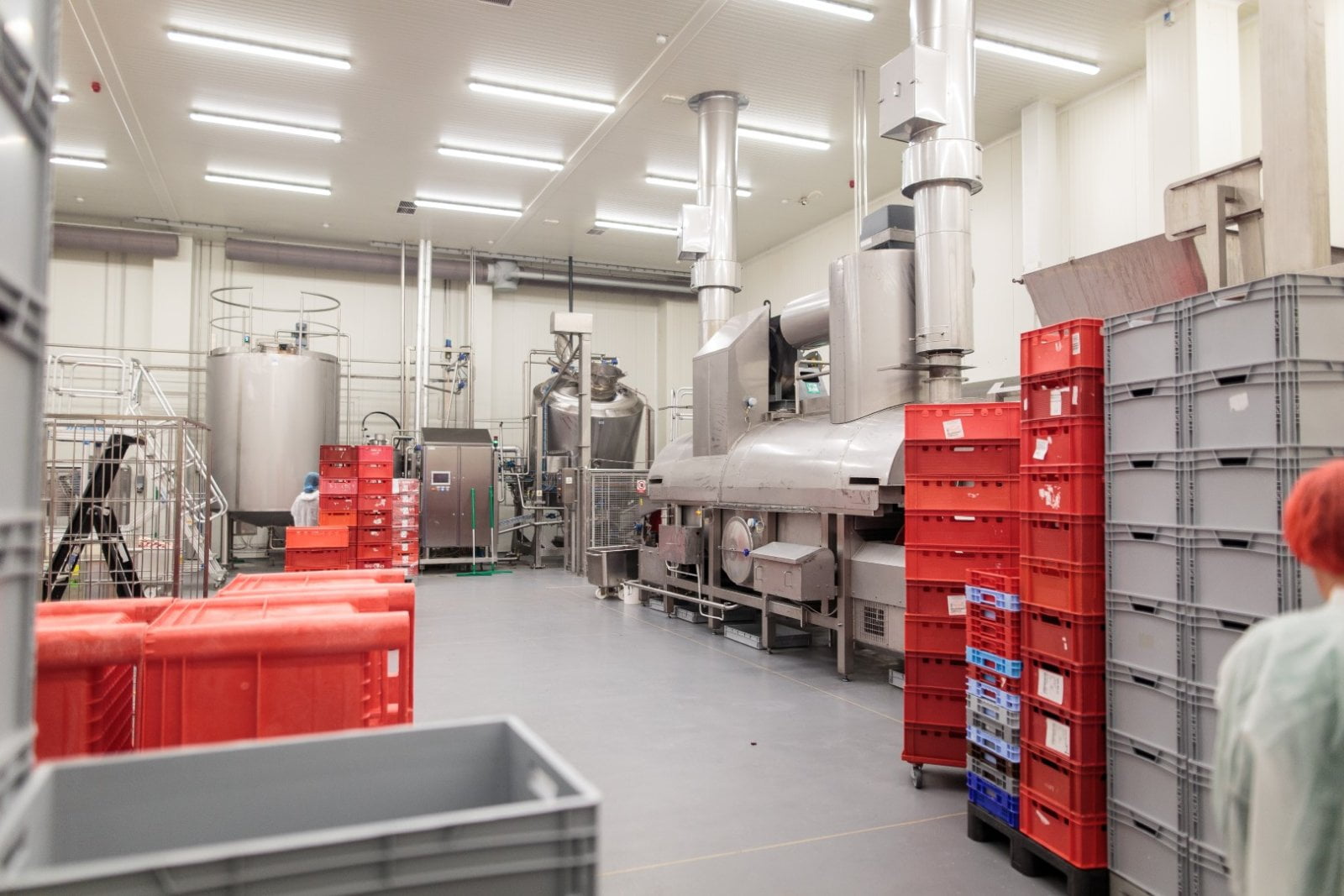 Po pravé straně je "lokomotiva" v níž se restují kosti