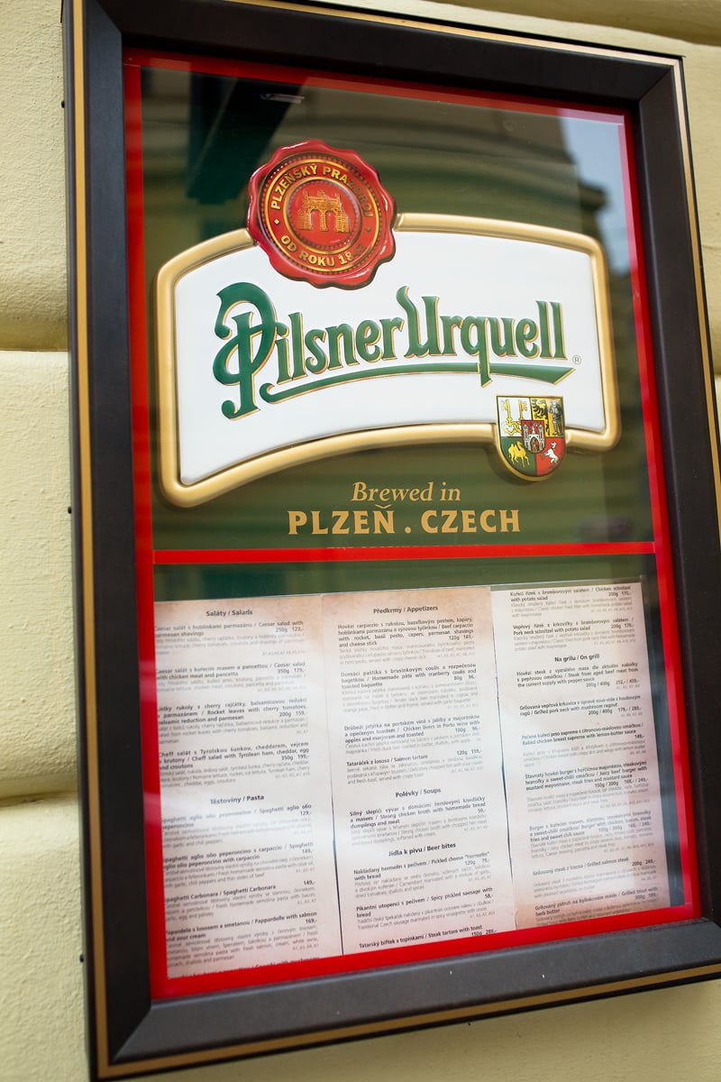 Restaurace Blanická Koruna. Provozuje ji pan Milan Tomáš.