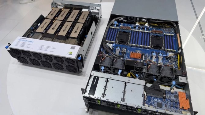 Server Gigabyte G593-SD1-AAX3 s osmi GPU Nvidia H200 a procesory Intel Xeon